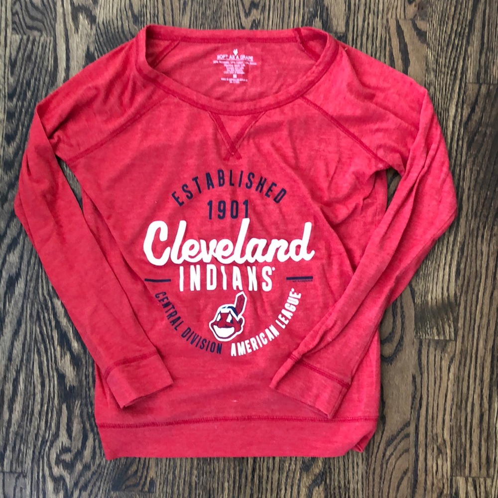 Cleveland Indians long sleeve pull over